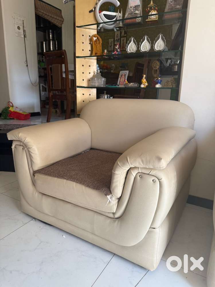 Beige leather Sofa Set (3+1+1 Seater)