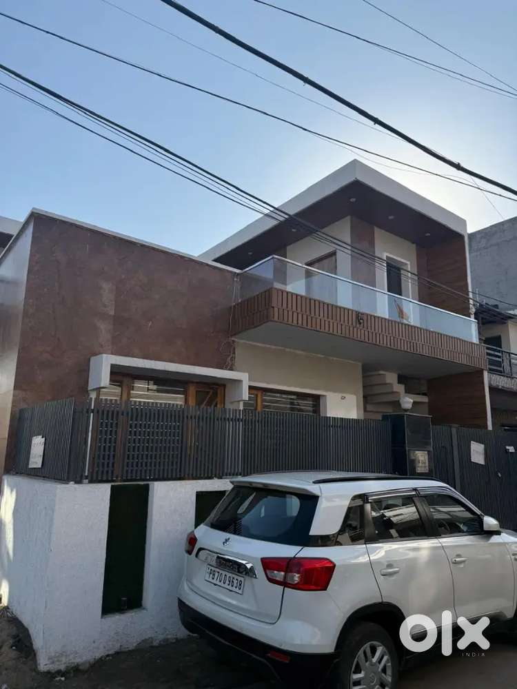 5bhk kothi available at Zirakpur to patiala road