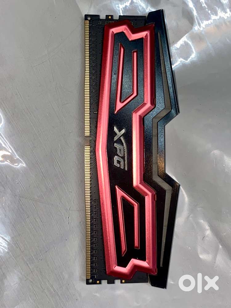 8 GB Ram RGB XPG DDR4 3000Mhz