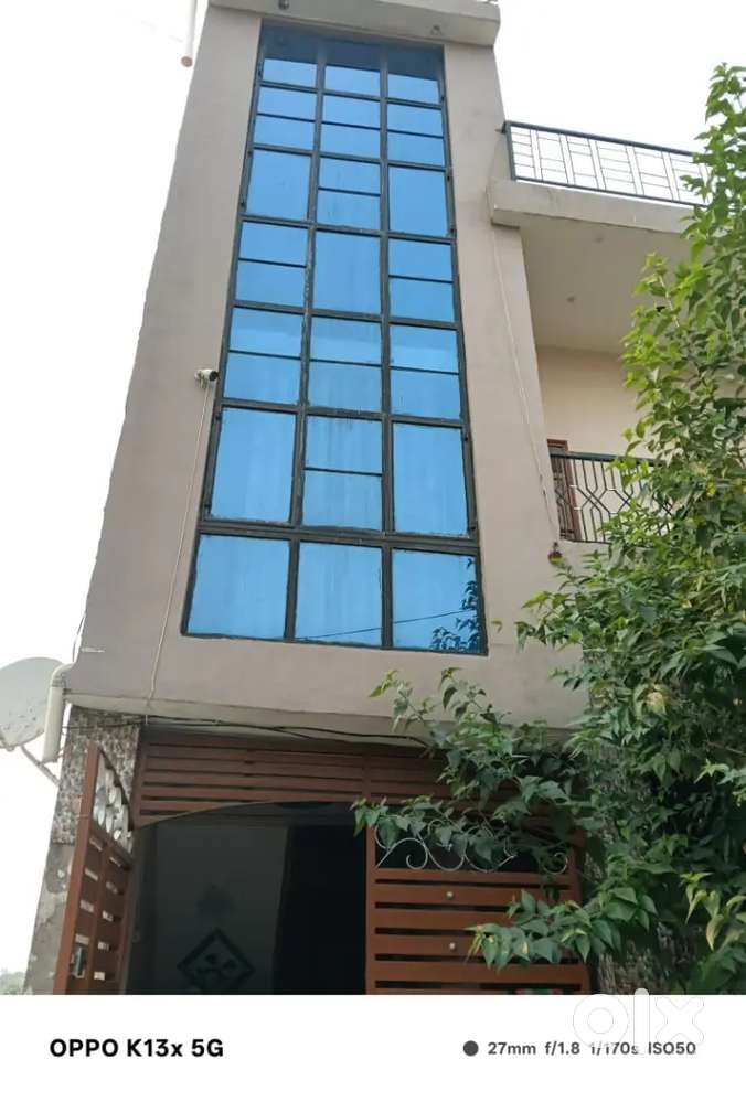 For good family house for rent