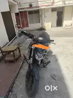 Fzs v3 ,good condition bike,35 to 40 km, single owner,good price