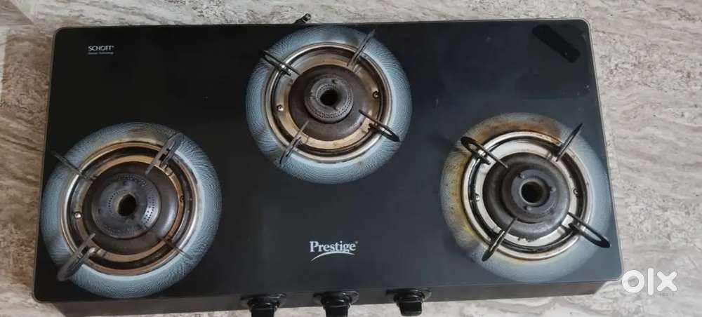 Prestige glass top gas stove