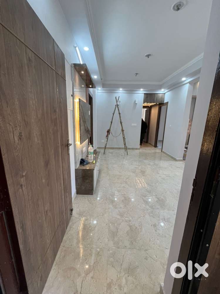 Semifirnished flat
