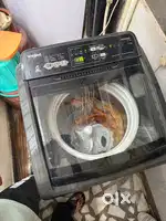 Whirlpool machine 7.5kilo 5 year old with bill