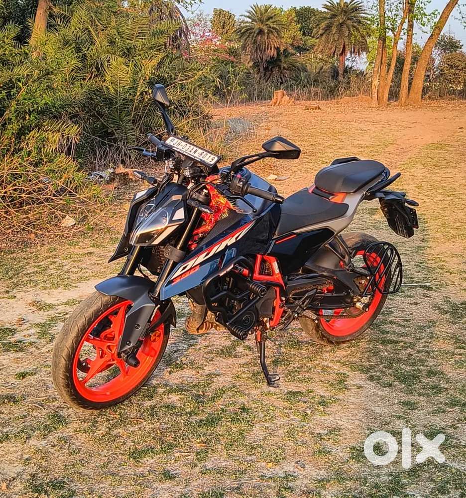 DUKE 390 BS6