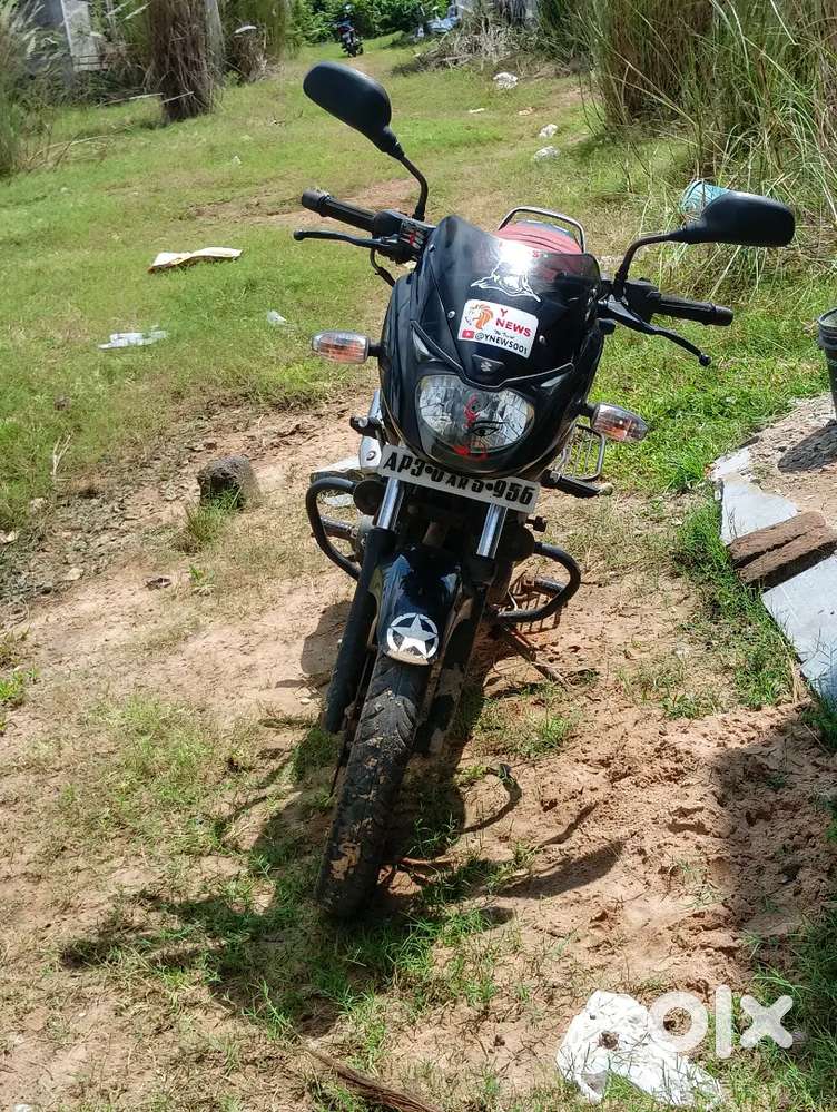 BAJAJ PULSAR 150 DTSI 2018 (BS4)