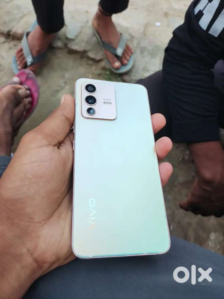 Phone m koi kami nhi h