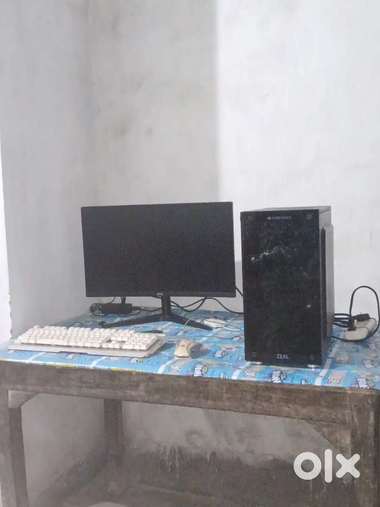 Gaming PC with all set