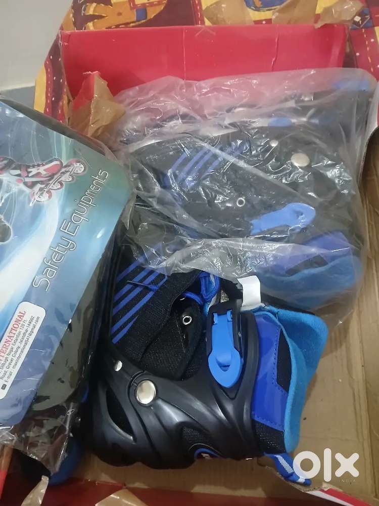Skates shous