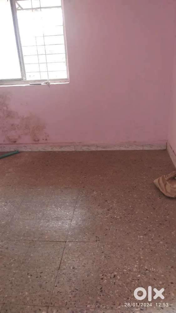 1 bhk flat sale near station