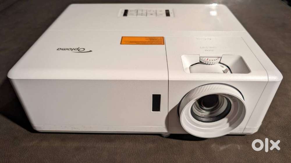 Optoma UHZ50 4K UHD Like New