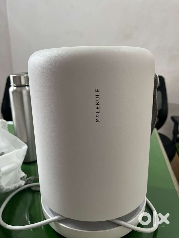 Air Purifier Branded in High Discounted Price- 15K (70-80%)