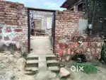 Do kamre letrin bathroom baramada rasoiya V Khali jameen per hi Hui Ha