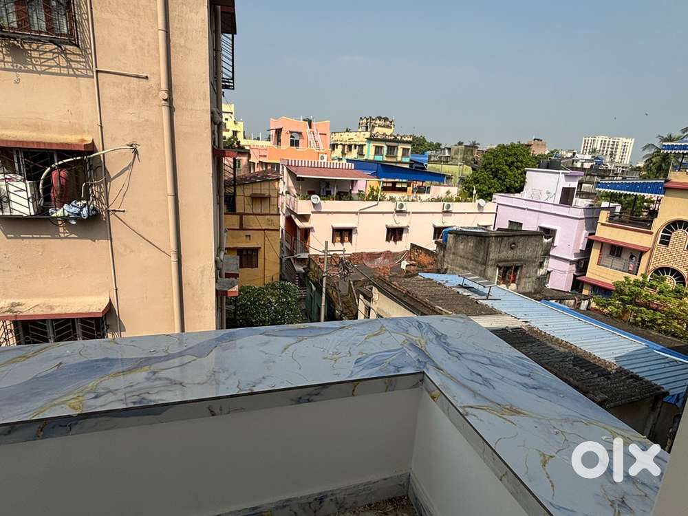 3 BHK FLAT FOR SALE AT BEHALA ON JAMESLONG ROAD HURRY UP