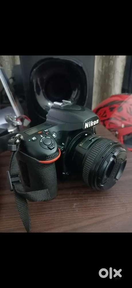 Nikon 750 camera