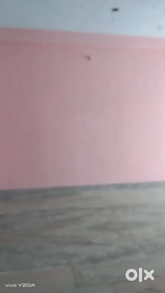 570sq ground floor hall type godown for rent