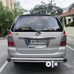 Toyota Innova 2.5 V 7 STR, 2013, Diesel