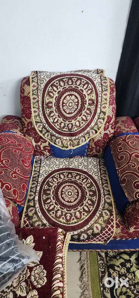 Selling  sofa  set ( contact only geniun  customer )
