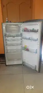 Samsung Fridge of three years old single door