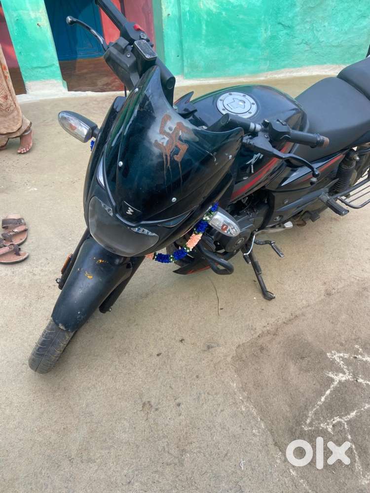bajaj pulsar 125