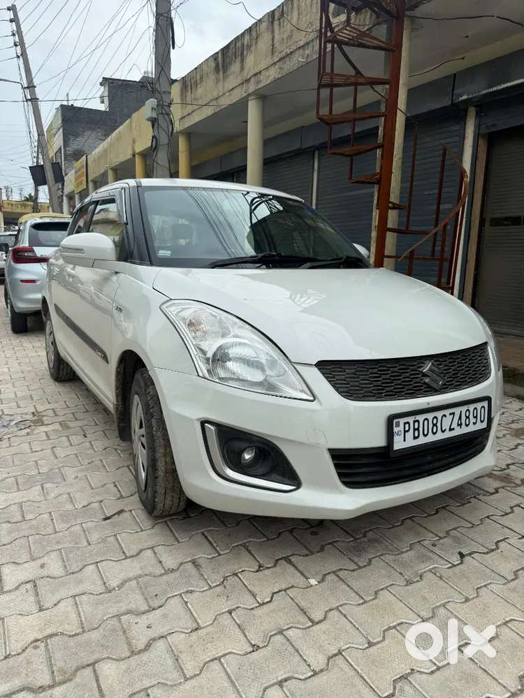 Maruti Suzuki Swift 2015 Petrol 61000 Km Driven