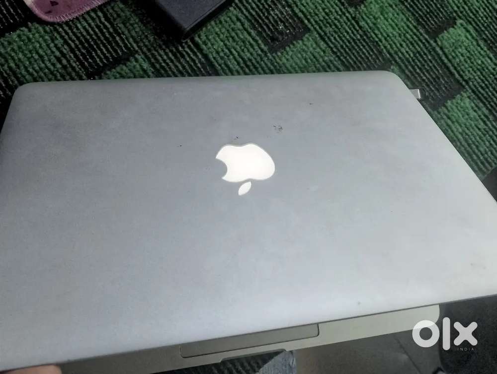 MAC BOOK PRO A1502