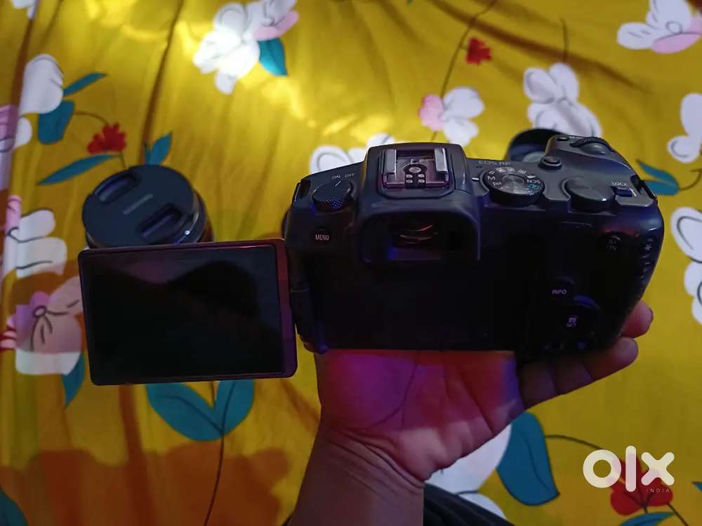 Canon EOS RP with rf 50mm rf 16 mm