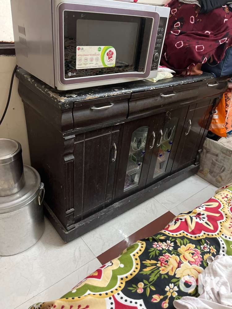 Cabinet  unit and dressing table for sale
