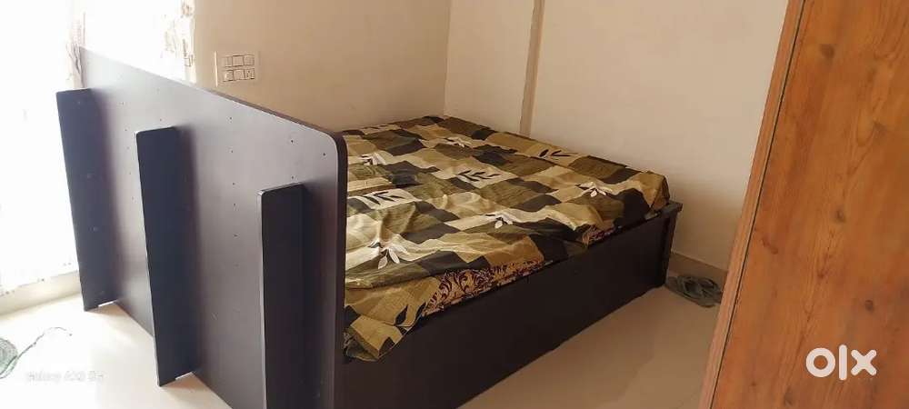 Cot with Bed - Hydrolic