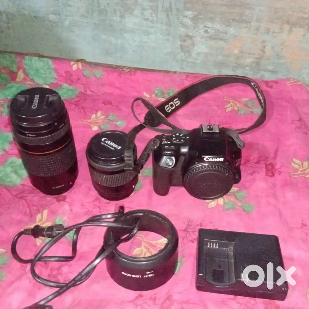 Canon  EOS200D  in Good condition