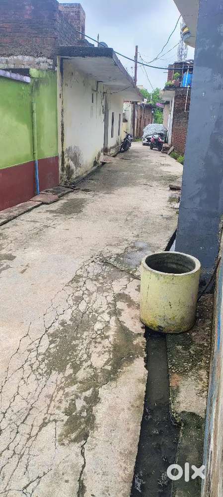 House Hai 2mankil bana hua hai