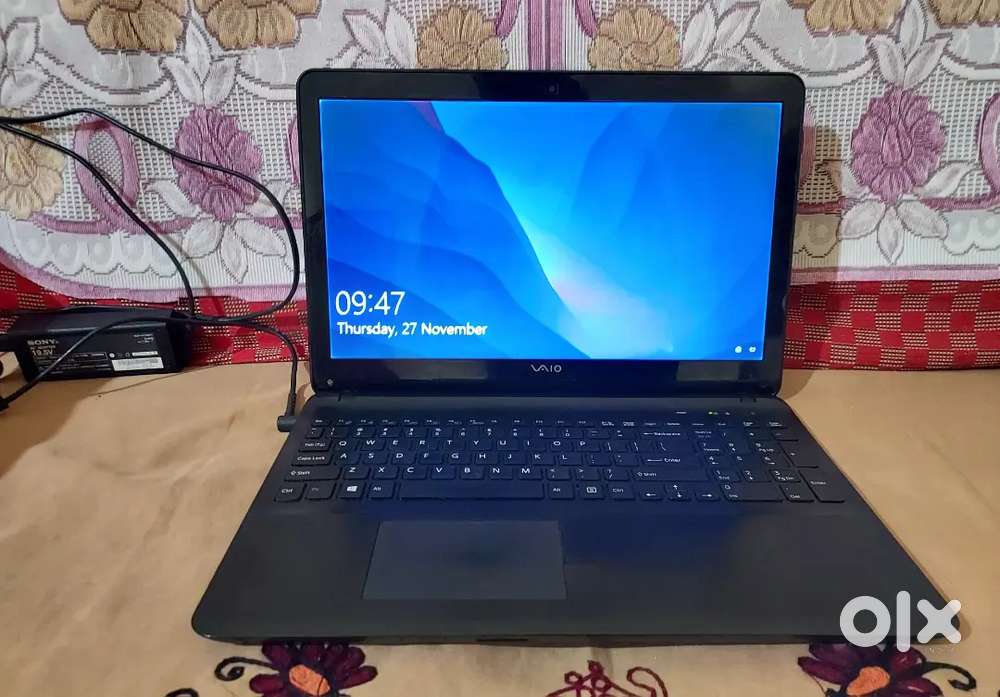 Sony Vaio Laptop Intel i3