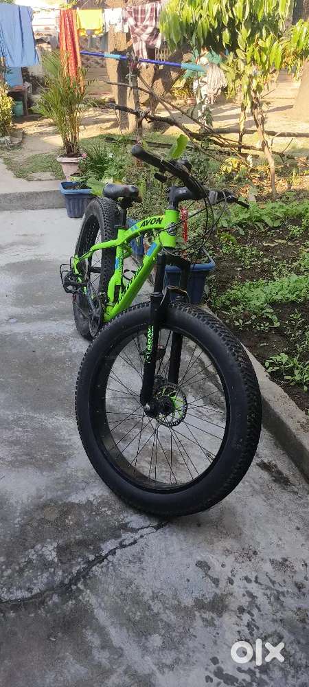 Avon Yama fat tyre bicycle