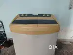 “Whirlpool 7.5 kg Semi-Automatic Washing Machine – Good Condition”