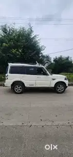 Mahindra Scorpio S10 2015 Diesel 74000 Km Driven
