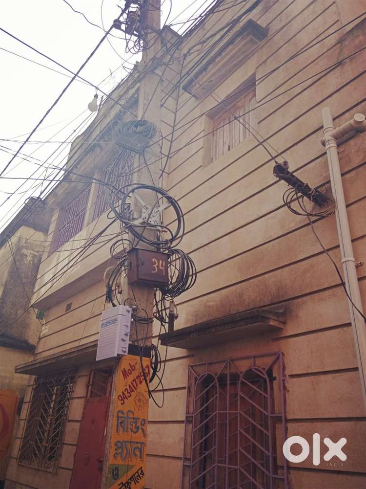 Urgent sale 2 floor independent house