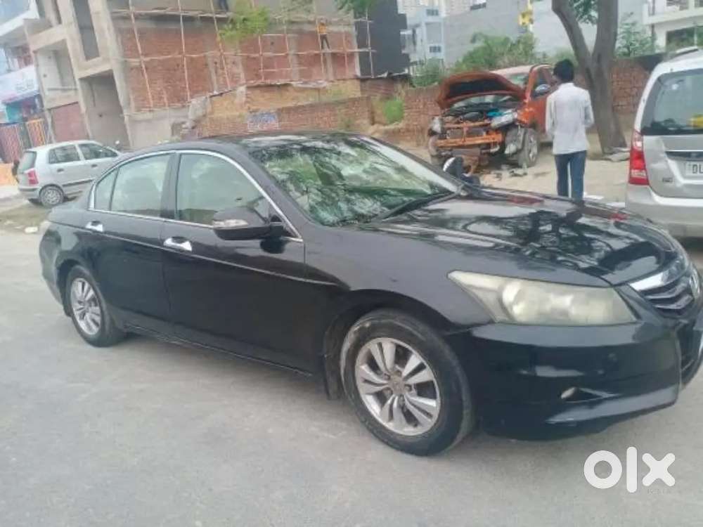 Honda Accord 2012 cng not pass oll ok brand new car