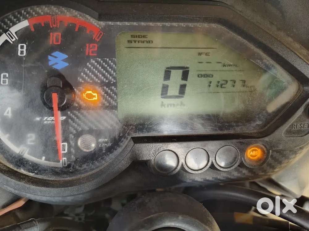 Bajaj pulser selling