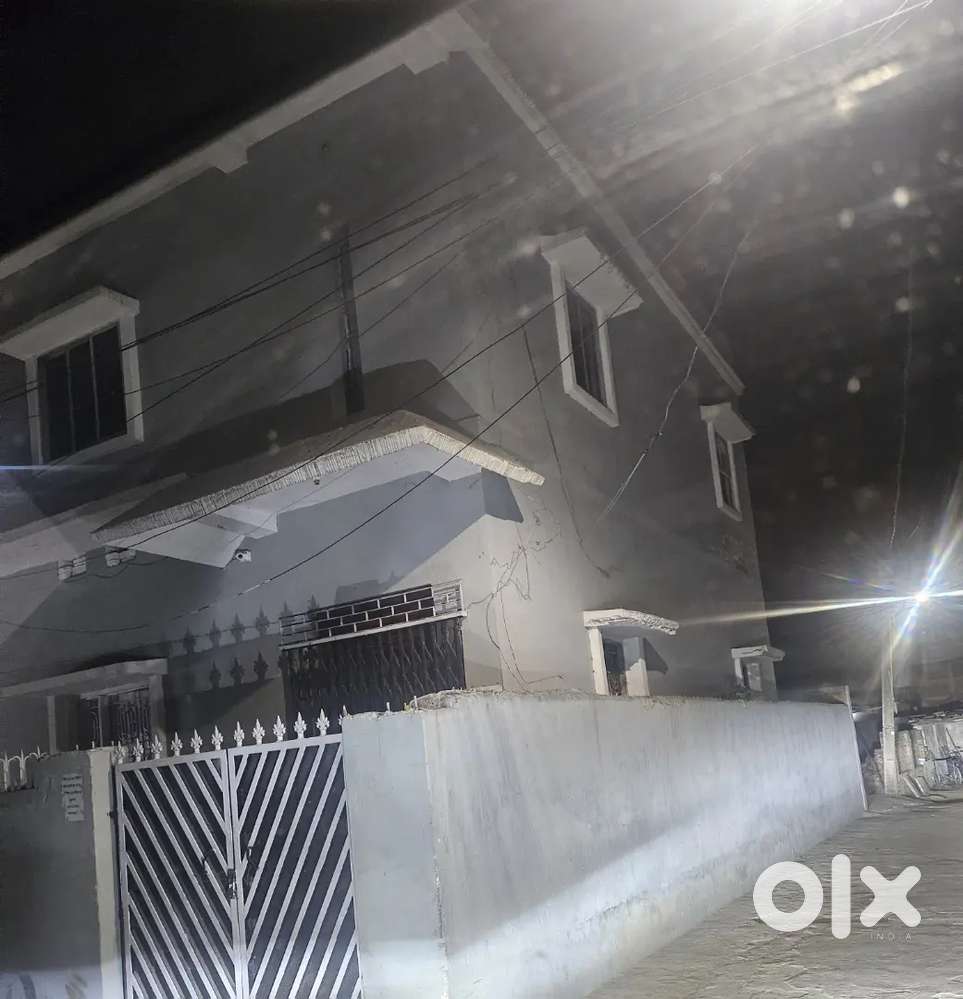 ST house for sell near Kargil petrol pump rate  70 lakh