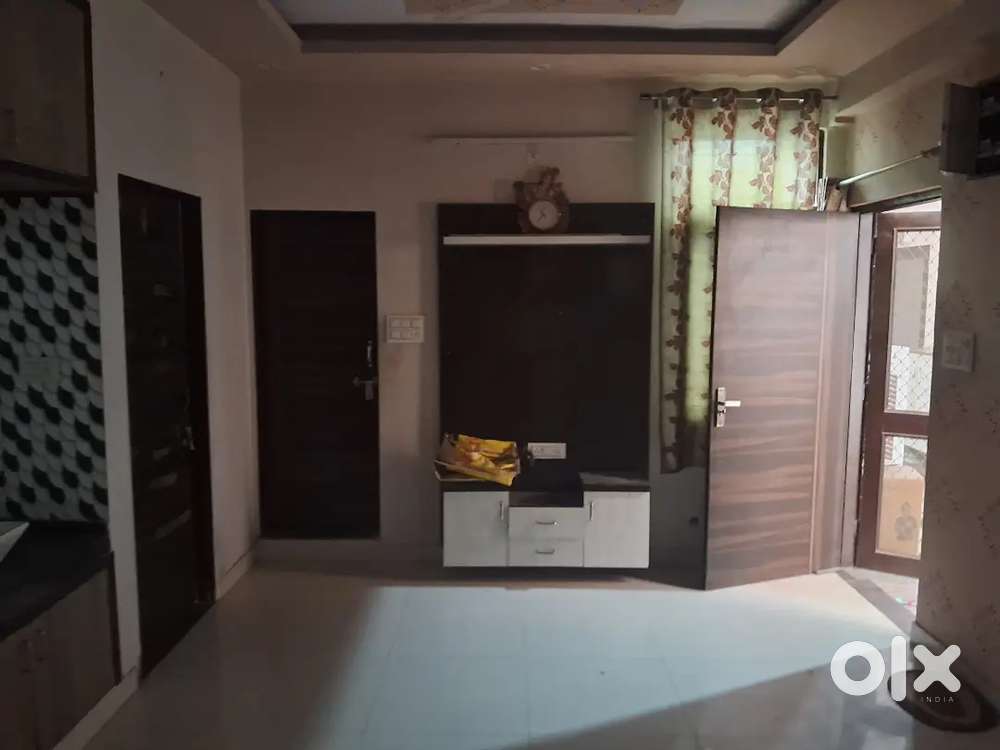 Semi furnished flat in gopi residency 2nd mansarovar