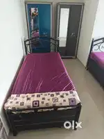 Furnished 2 bhk in Andheri East 2 girls in each bedroom