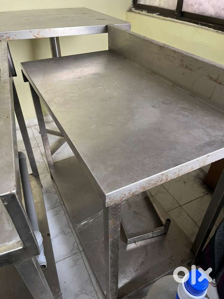 Stainless Steel Counter & Counter with Sink – Commercial Use