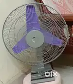 Crompten table fan