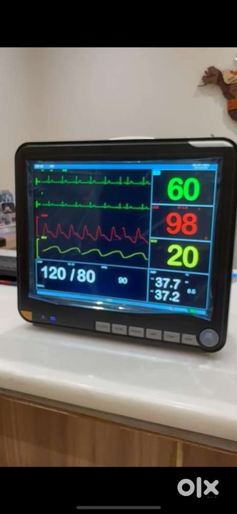 Dr Diaz PM 15B Patient Monitor - White