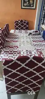 6 seater Dinning table