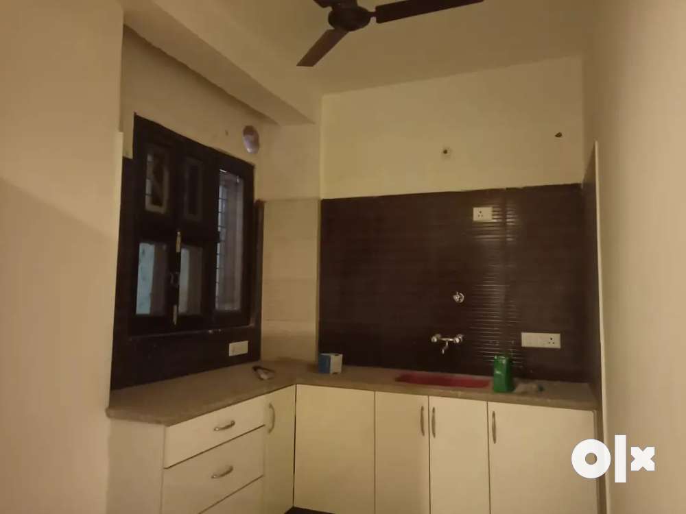 1 bhk flat for rent in sector 23 A gurgaon