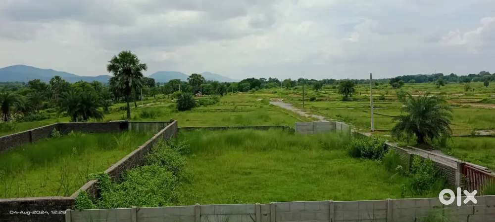 prime location very near NH33 just behind DOLPHIN CLUB.