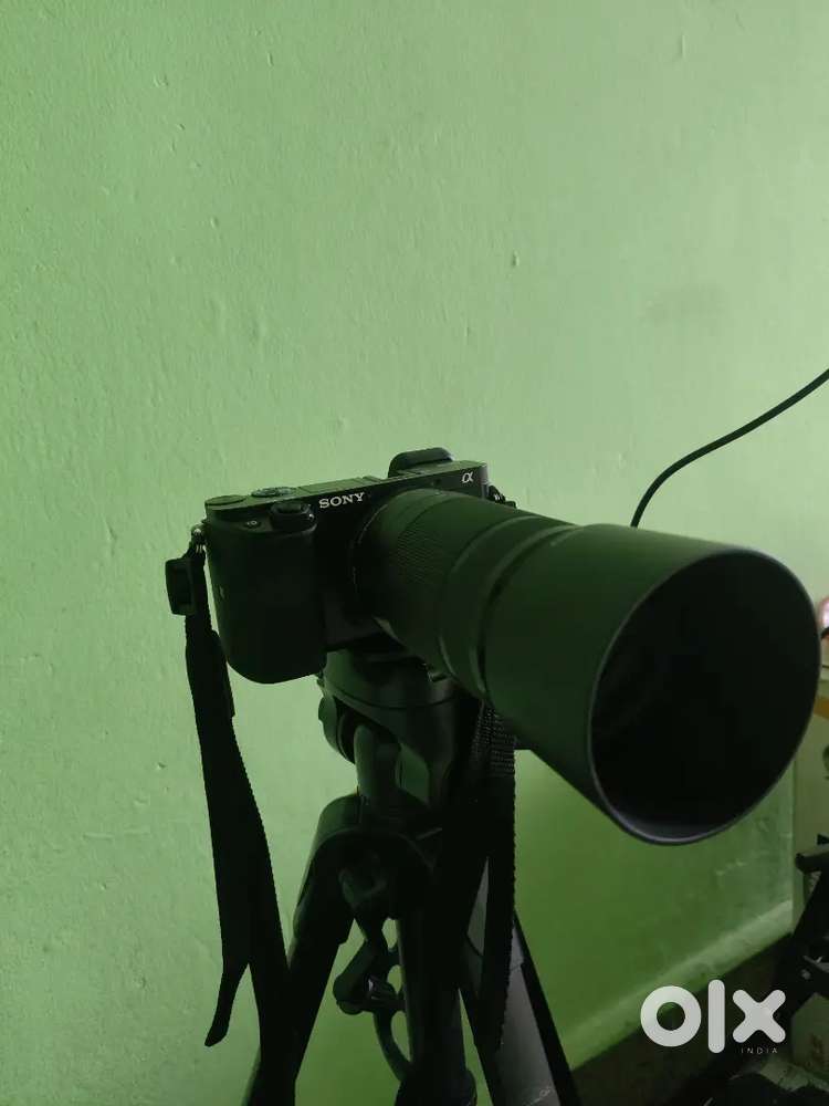 Sony 6100x mirror less camara
