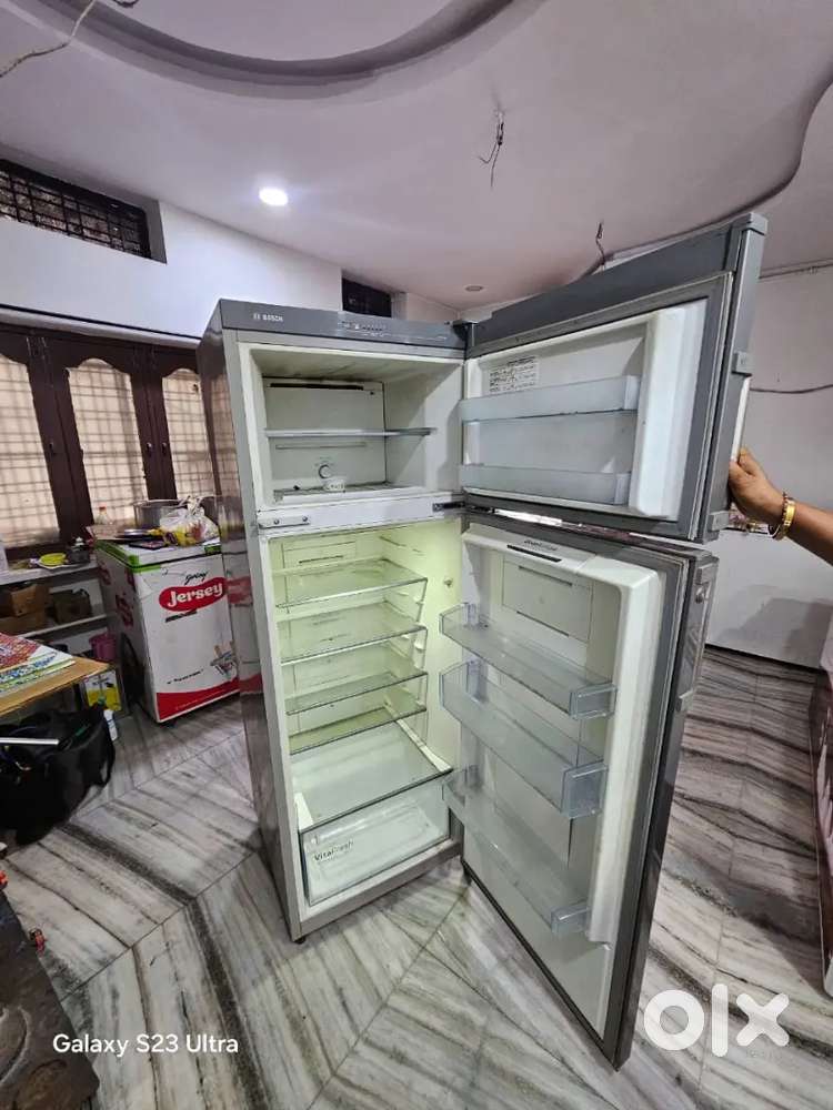 Double door freez for sale
