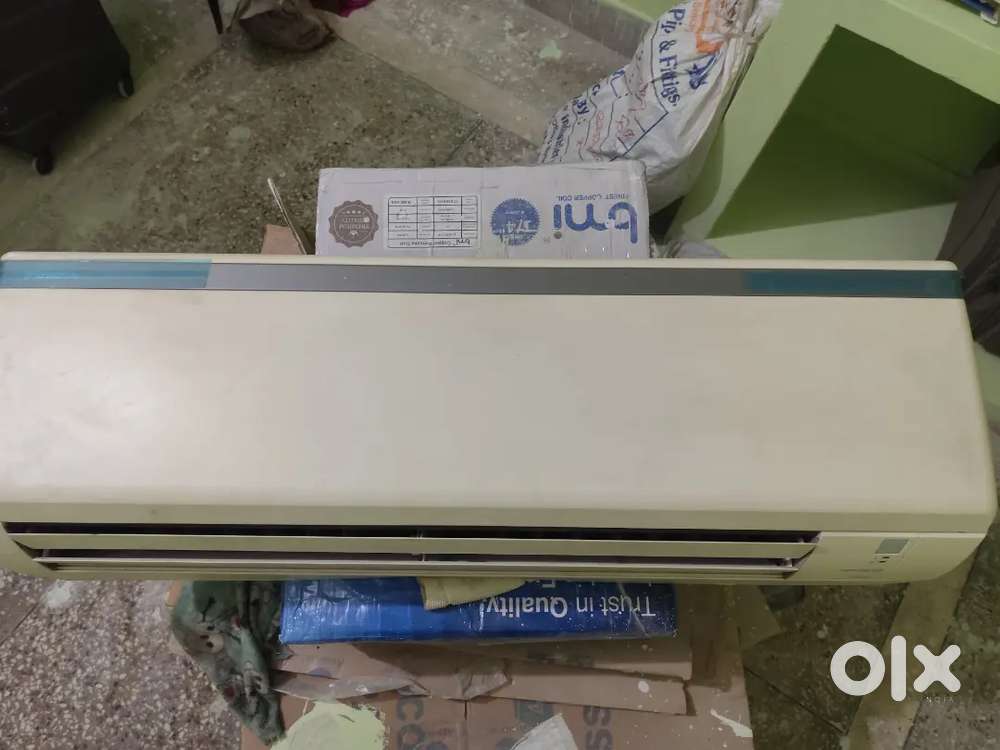 Daikin Split ac sell